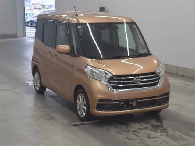 Nissan Dayz Roox B21A 2018
